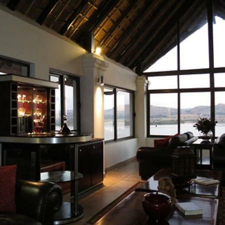 Galagos Lodge Hartbeespoort Exteriör bild