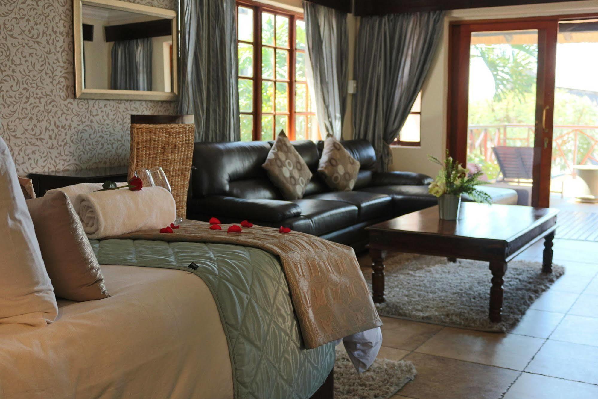 Galagos Lodge Hartbeespoort Exteriör bild