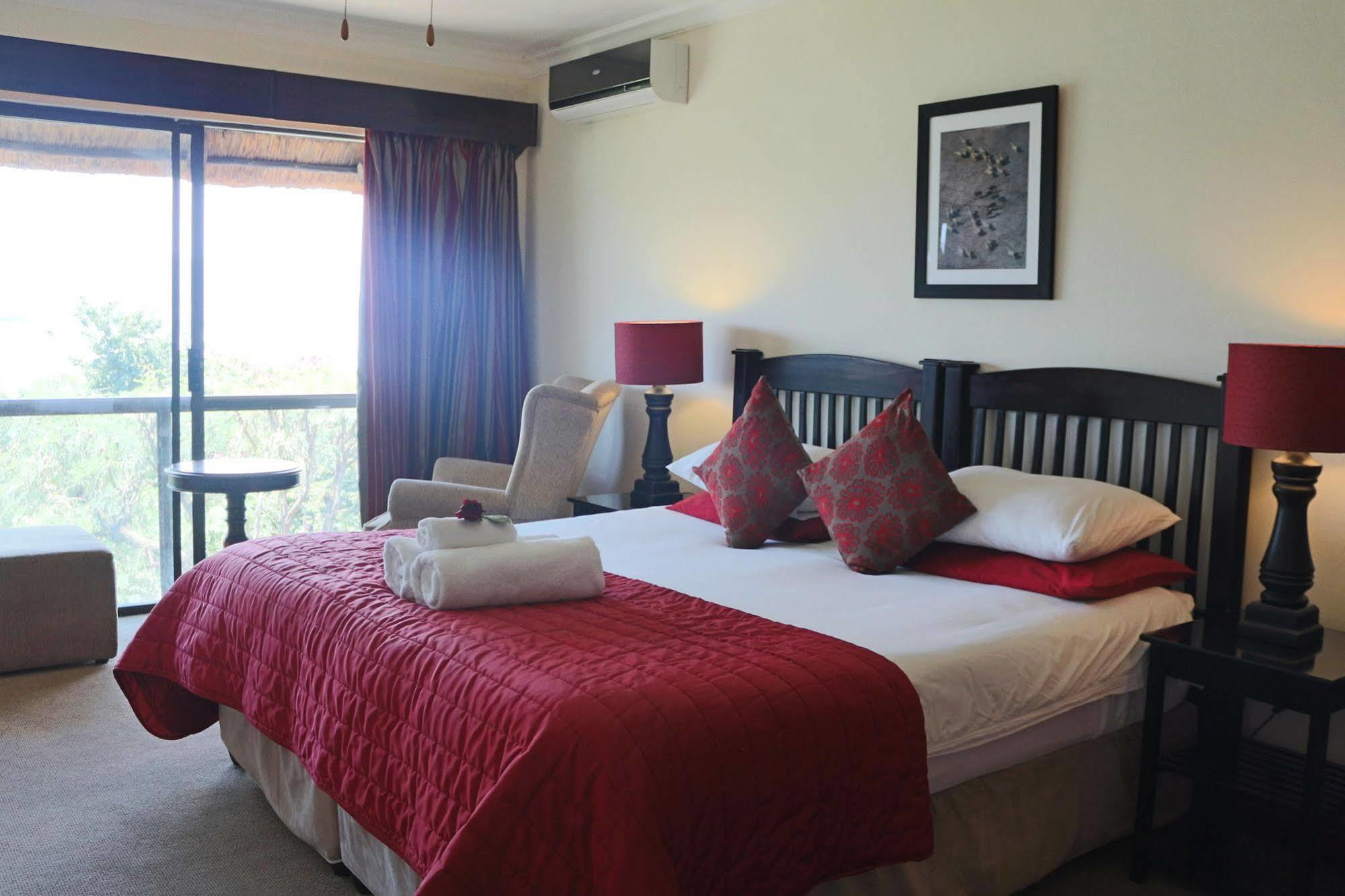 Galagos Lodge Hartbeespoort Exteriör bild
