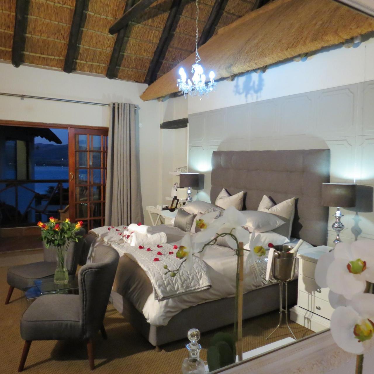 Galagos Lodge Hartbeespoort Exteriör bild