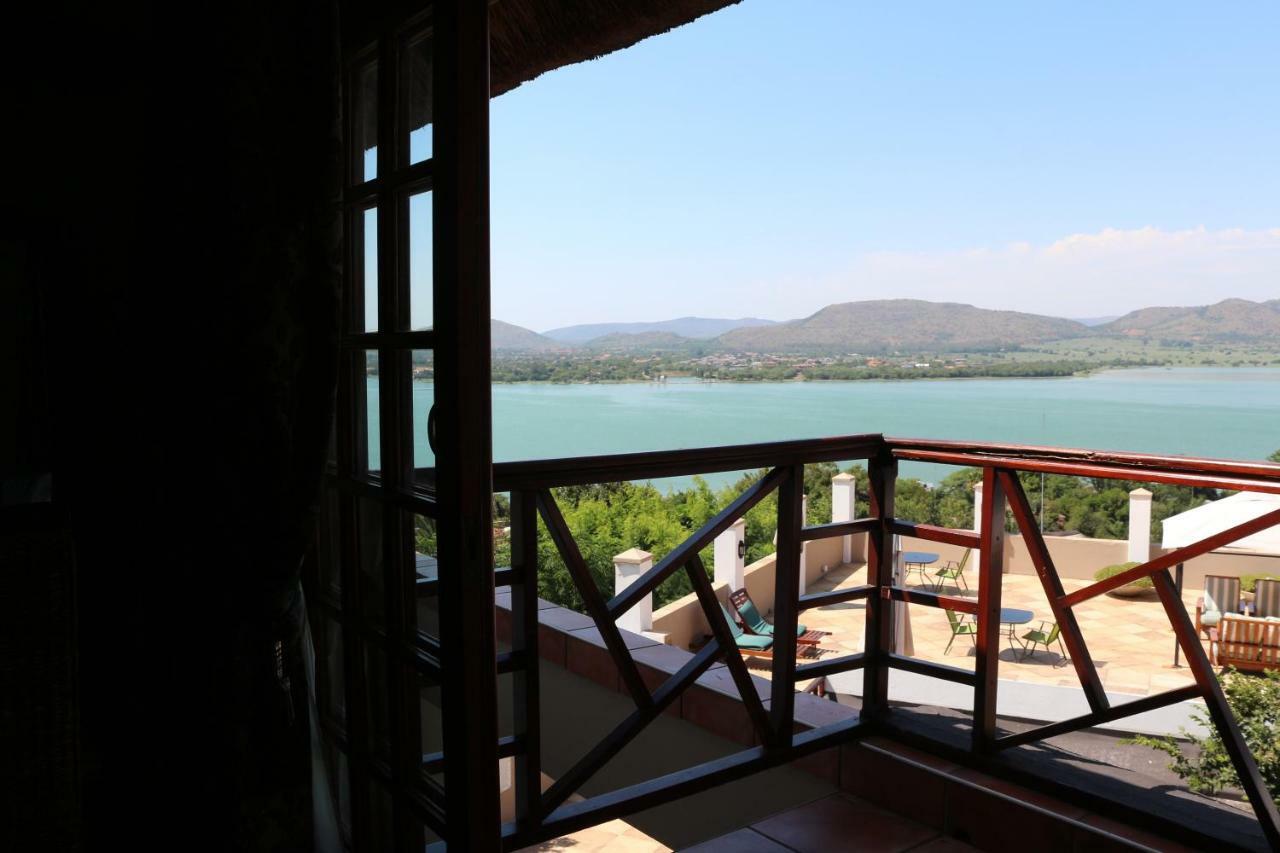 Galagos Lodge Hartbeespoort Exteriör bild