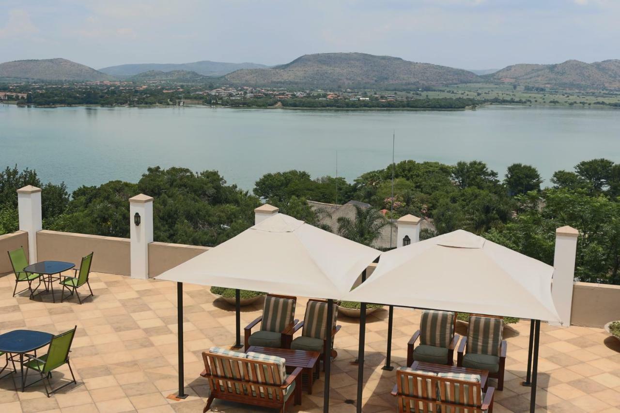 Galagos Lodge Hartbeespoort Exteriör bild